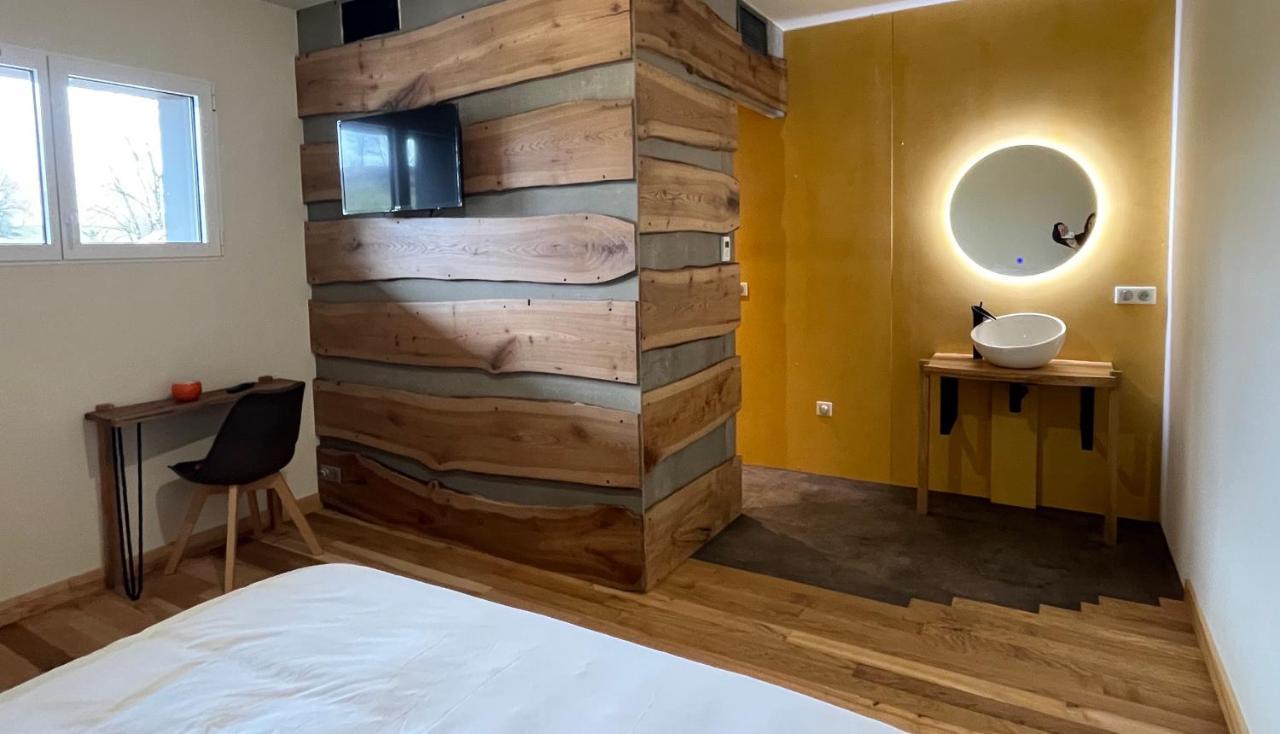 Hotel En Tilleul Pont-du-Navoy Экстерьер фото