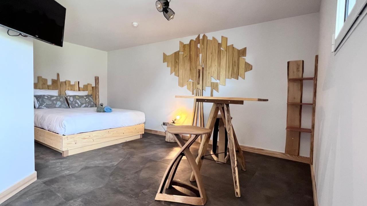 Hotel En Tilleul Pont-du-Navoy Экстерьер фото